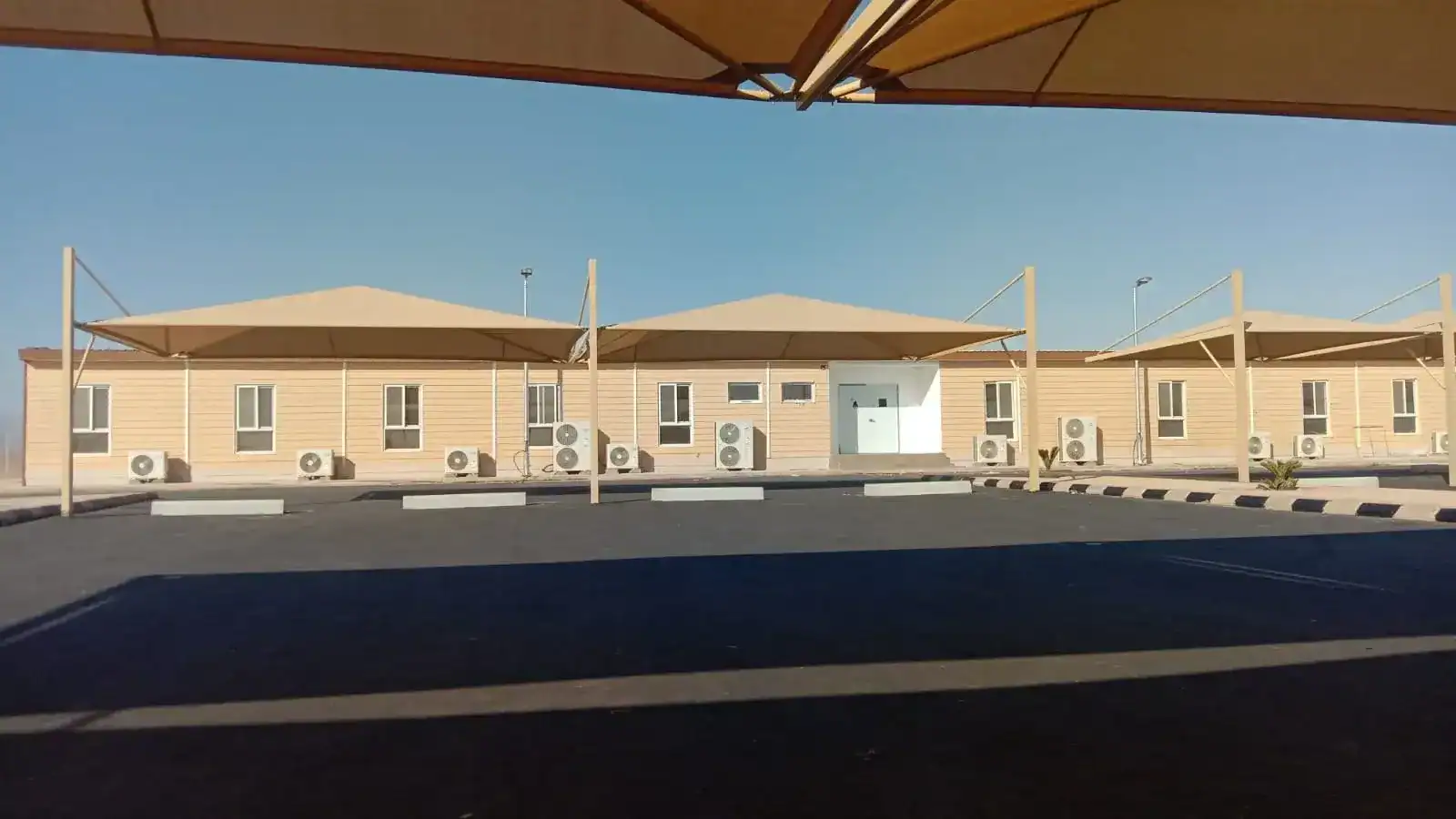 مجمع مكاتب هندسية وإدارية جاهز لشركات المواد البترولية